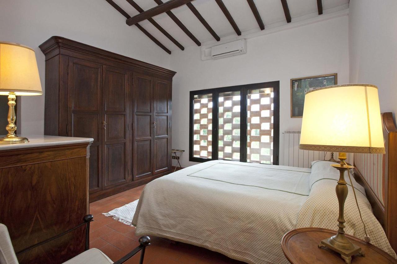 Podere Capitignano Borgo San Lorenzo Habitación foto