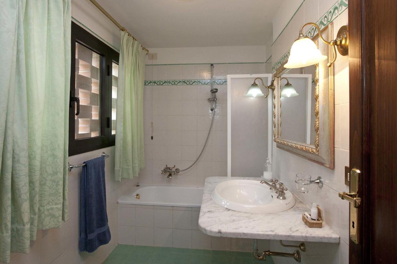 Podere Capitignano Borgo San Lorenzo Habitación foto